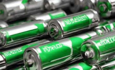 ニッケル水素電池とは？種類や特徴、主な用途を紹介！