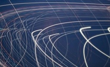 光インターコネクトが拓く未来、AI時代のデータ爆発を解決するCPO・シリコンフォトニクスとは