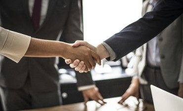 戦略調達部門の理想像～経営と調達をつなぐ～